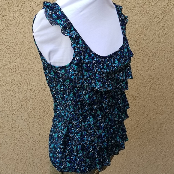 Express Floral Ruffle Tank - Picture 3 of 3